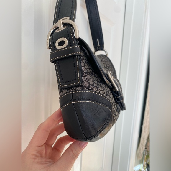 Vintage Y2K COACH Soho Signature C Black Jacquard & Leather Shoulder Bag 🖤 - Picture 6 of 16